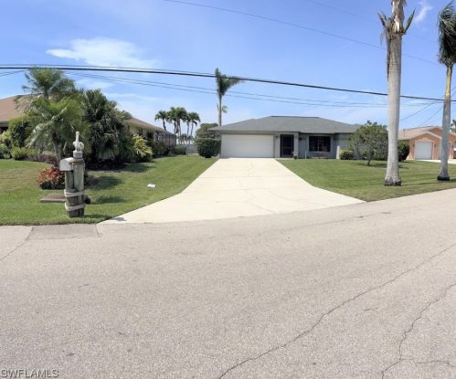 4328 1st Pl, Cape Coral, FL 33904-8311