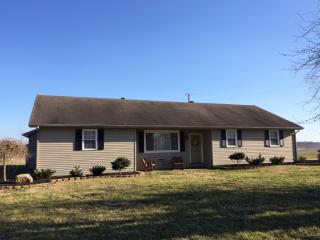 2160 Eastlawn Rd, Madisonville, KY 42431-8964