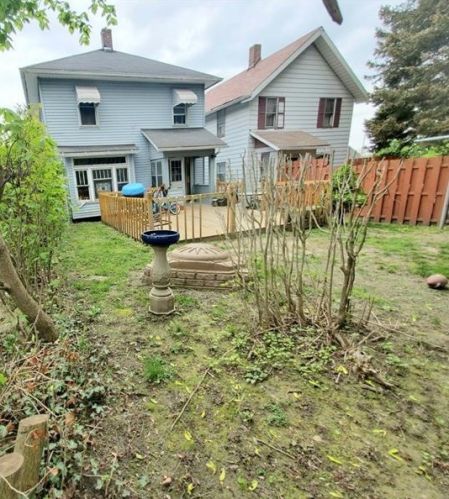 513 Pennsylvania Ave, Hermitage PA  16121-1853 exterior