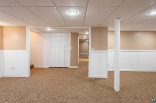 526 Lake St, Chisholm MN  55719-1334 exterior