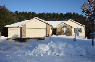4617 Huntington Ct, Wausau, WI 54401-4937