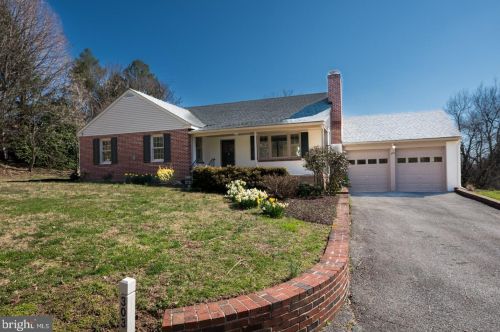 303 Northbank Rd, Landenberg, PA 19350-1537