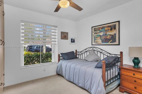 18806 24th Ct, Hollywood FL  33029-5354 exterior