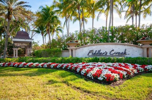 2854 Aviamar Cir, Naples, FL