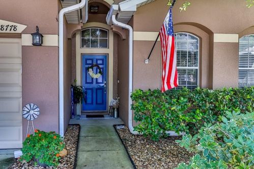 8778 Fetterbush Ct, Brooksville, FL 34613-6869