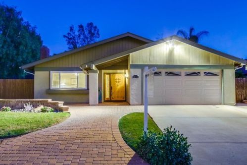 13713 Choisser Ln, Lakeside, CA 92040-4403