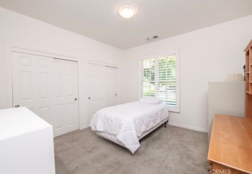 1520 Bonita Vista Dr, San Bernardino CA  92404-2104 exterior