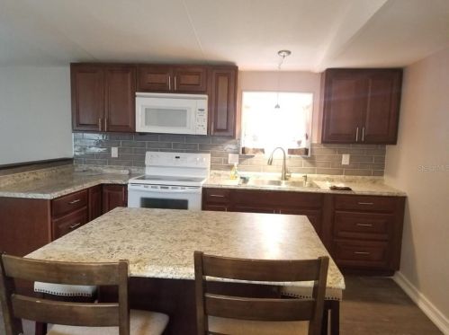 5733 Windsong Ln, Lakeland, FL 33811-2373