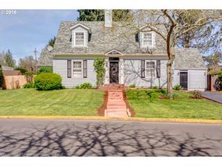 127 Park Dr, Mcminnville, OR 97128-5421