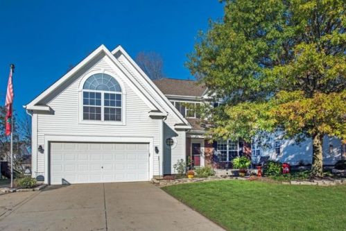 144 Royal Farm, Blacklick, OH 43004-9210