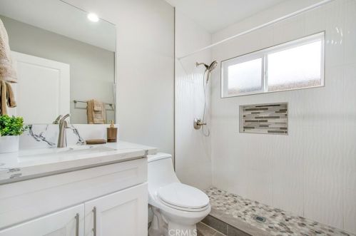 11443 Dicky St, Whittier CA  90606-2326 exterior