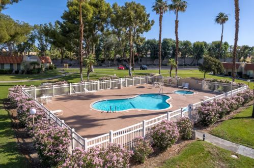 35526 Feliz Ct, Rancho Mirage CA  92270-1233 exterior