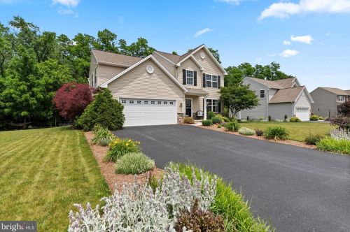 108 Fuller Way, Carlisle, PA 17015-3101