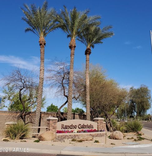 15039 Charter Oak Rd, Sun City, AZ 85379-5921