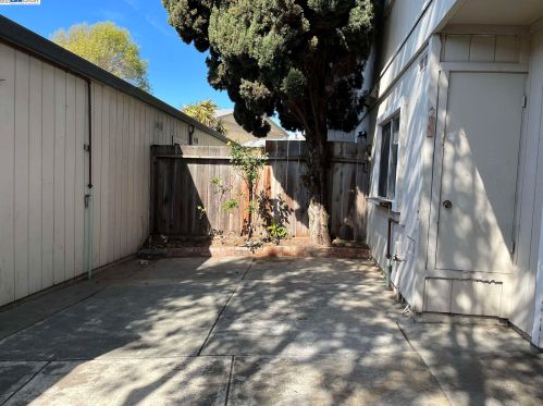 4226 Comet Cir, Union City CA  94587-4026 exterior