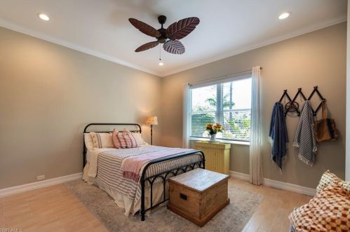 6610 Sable Ridge Ln, Naples FL  34109-0526 exterior