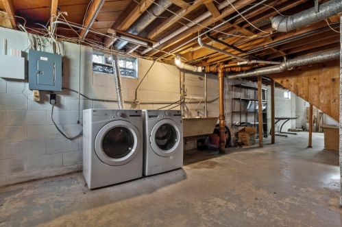 7445 53rd St, Milwaukee WI  53223-4805 exterior