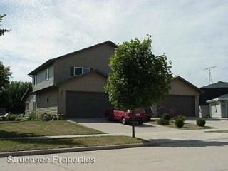 2111 Hazel St, Oshkosh WI  54901-2448 exterior