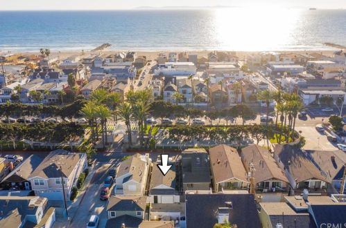 3702 Park Ln, Newport Beach, CA 92663-3123