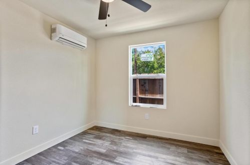 2720 Sparks Way, Modesto CA  95350-1744 exterior