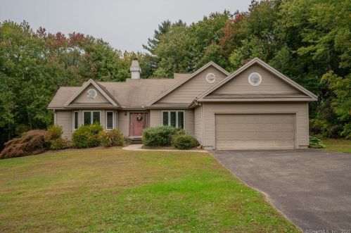 5 Aspen Rise, East Granby, CT 06026-9413