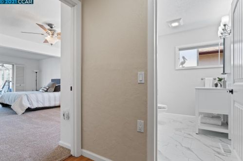 5500 Sandmound Blvd, Oakley CA  94561-5027 exterior