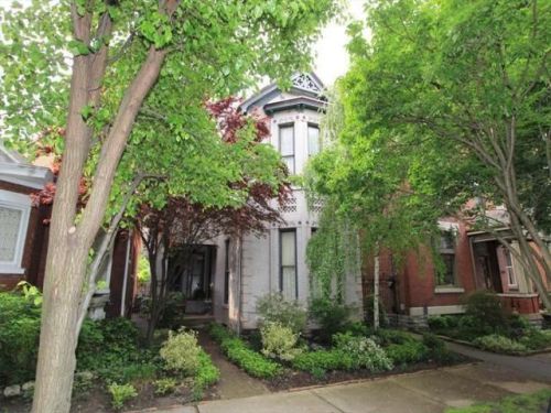 416 4th St, Newport, KY 41071-1733