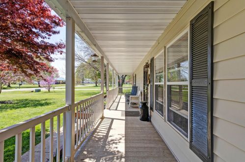 1030 Carryback Dr, Pataskala, OH 43062-9543