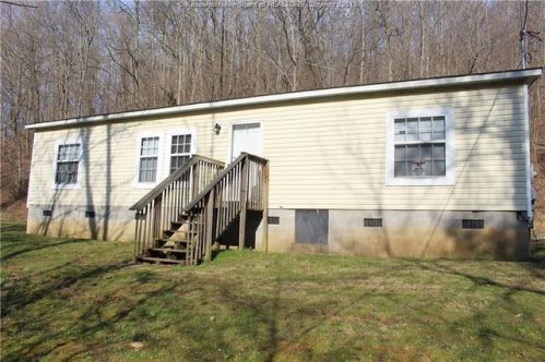 6065 Right Fork Smith Crk, Salt Rock, WV 25559-9740