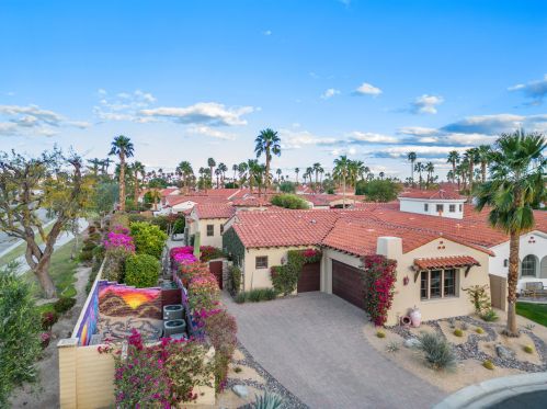 50040 Malaga Ct, La Quinta CA  92253-8918 exterior