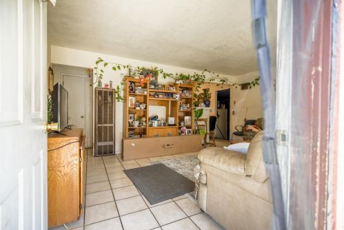 747 Prusso St, Livingston CA  95334-1136 exterior