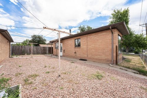 4300 Acoma St, Englewood CO 80110-1510 exterior