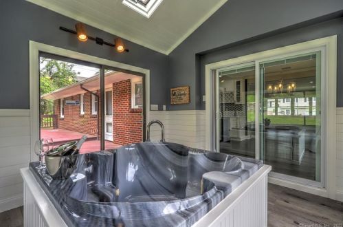 65 Ridgebrook Dr, Bridgeport CT  06606-1925 exterior