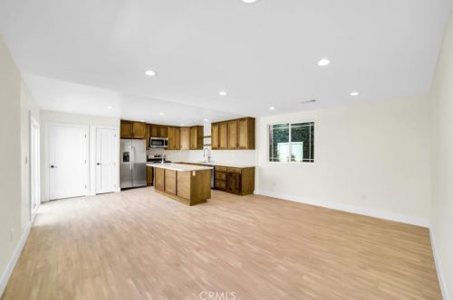 11512 La Maida St, North Hollywood CA  91601-4323 exterior