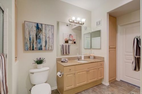 2403 Watermarke Pl, Irvine CA  92612-7690 exterior