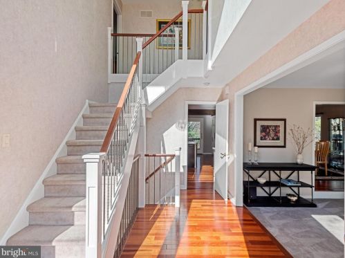 106 Birch Dr, Downingtown, PA 19335-4115