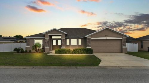 5731 Fischer Dr, Lakeland FL  exterior