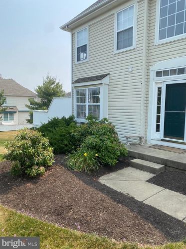 1662 Mayfield Cir, Jamison PA  18929-1649 exterior