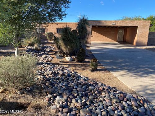7511 Lester Cir, Tucson, AZ 85715-4514