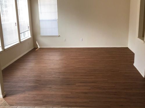 10228 Beard Ave, Austin TX  78748-3960 exterior