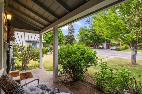 862 Palmetto Ave, Chico CA  95926-4027 exterior