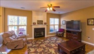 2 Innisbrook Ln, Simpsonville SC  29681-6321 exterior