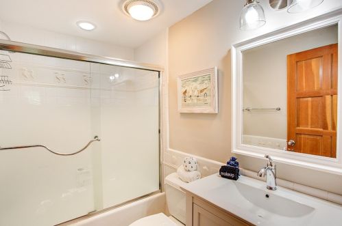 1820 Sunset Dr, Saint George Island FL  32328-3120 exterior