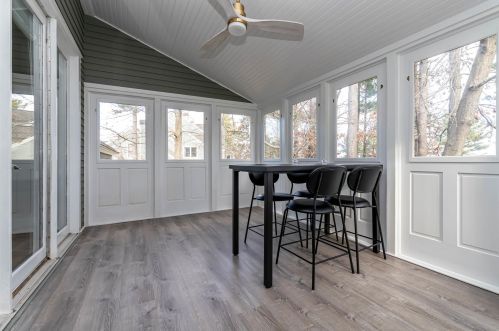 25 Hawthorne Vlg Rd, Nashua NH 03062-2274 exterior