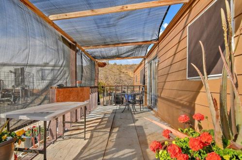 73420 18th Ave, Desert Hot Springs CA  92241-7844 exterior