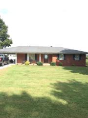 1076 Pikeview Rd, Greensburg KY  42743-9736 exterior
