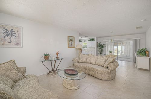 6713 Tulipan, Fort Pierce, FL 34951-4356