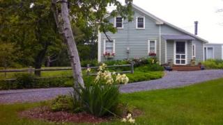 214 Wallace Rd, Chatham Center, NY 12184-5820