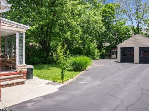 232 Myrtle Ave, Westfield NJ  07090-1516 exterior