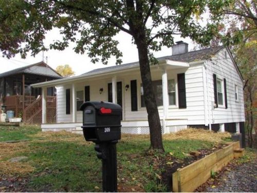 305 Fontana St, Kingsport, TN 37660-1821